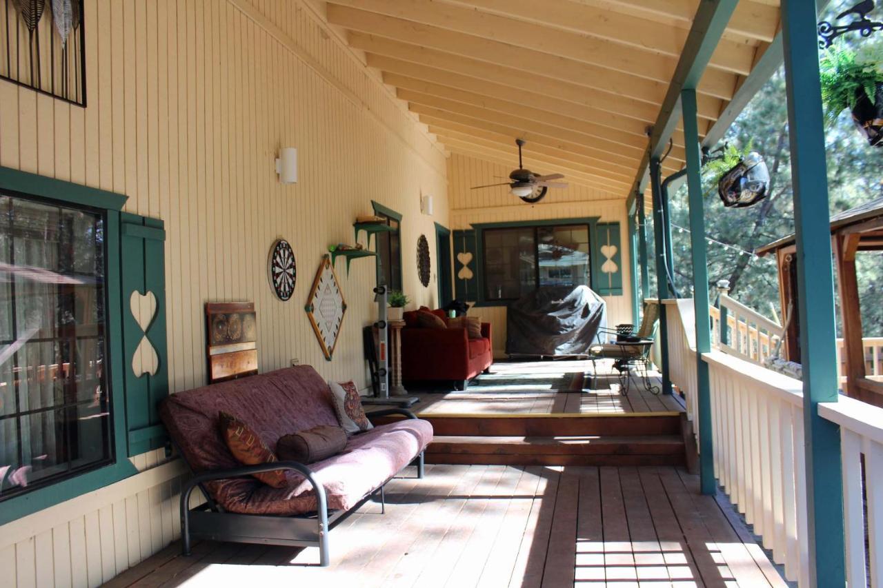 The Old Bear Bnb Pine Mountain Club ภายนอก รูปภาพ