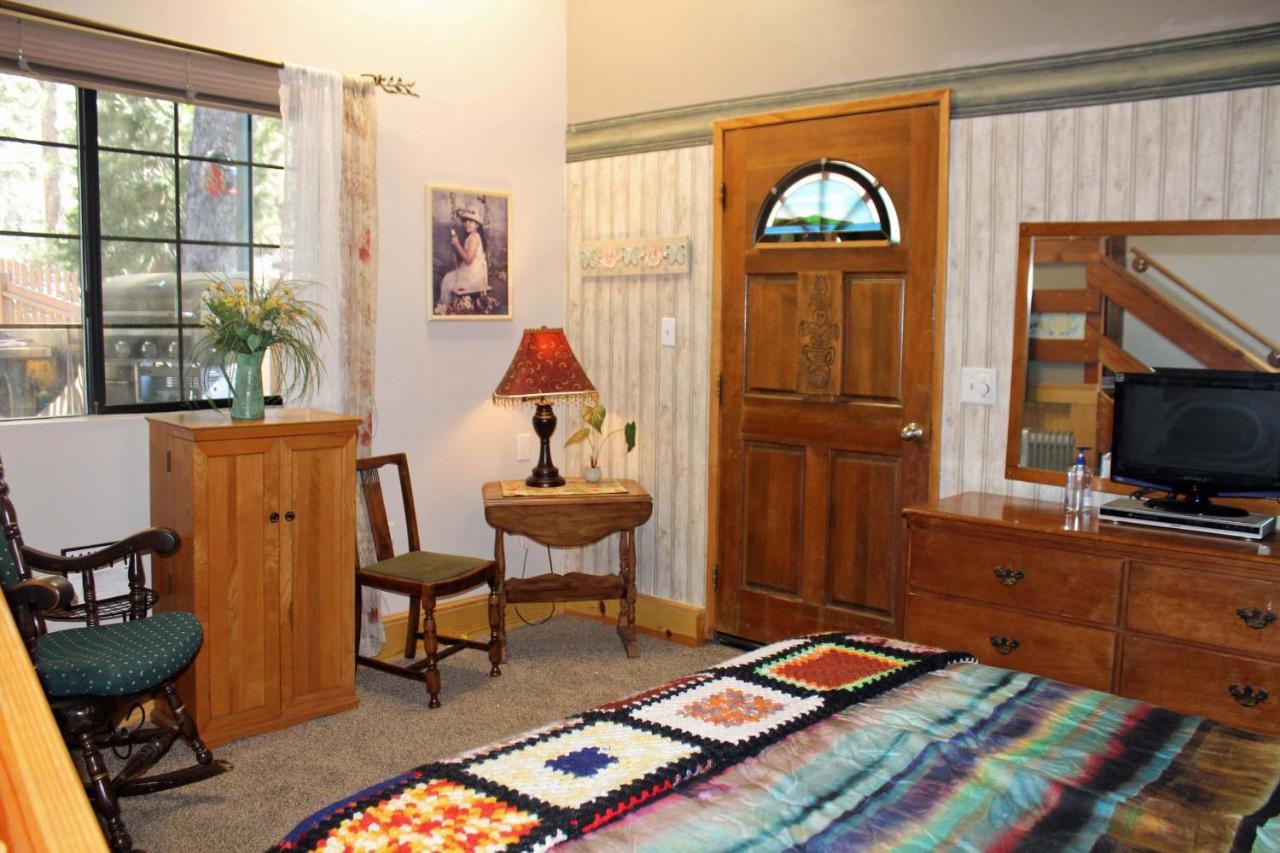 The Old Bear Bnb Pine Mountain Club ภายนอก รูปภาพ