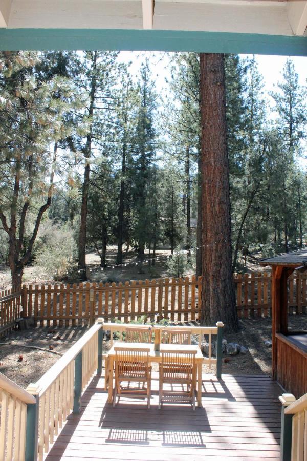 The Old Bear Bnb Pine Mountain Club ภายนอก รูปภาพ